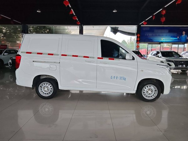 Dongfeng Fengon 380 2022 1.5L Standard Van 2 Seats, 2022 года