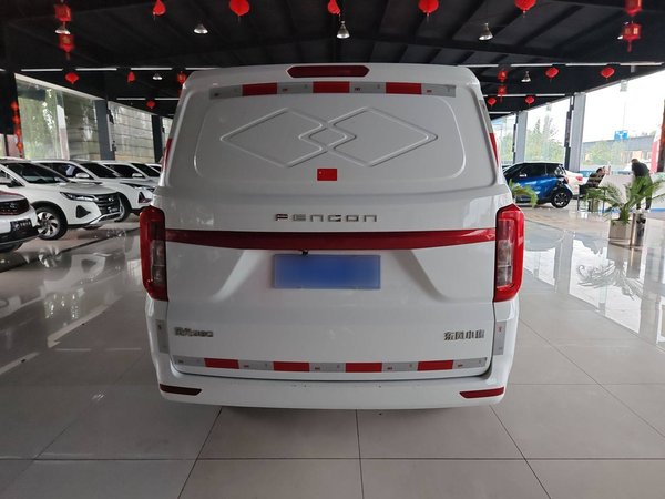 Dongfeng Fengon 380 2022, 38100 км, за 6661 USD