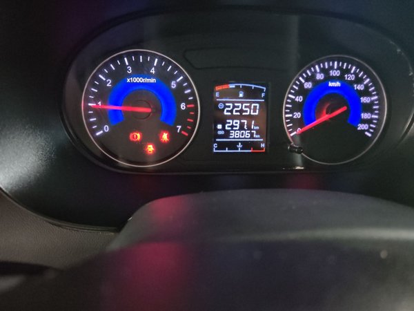 Dongfeng Fengon 380 2022, 38100 км, за 6661 USD - фото 10