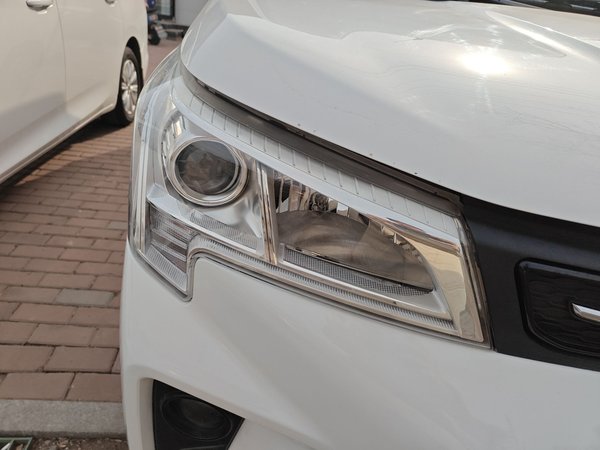 Dongfeng Fengon 380 2022, 49200 км, за 5330 USD - фото 7