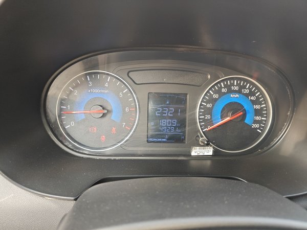 Dongfeng Fengon 380 2022, 49200 км, за 5330 USD - фото 12