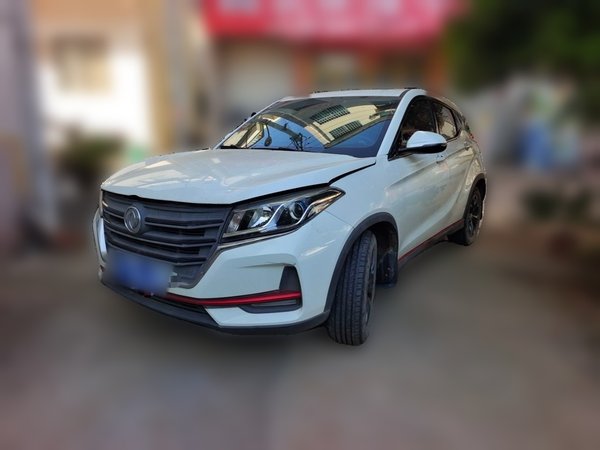 Dongfeng Fengon 500 · 2021 год