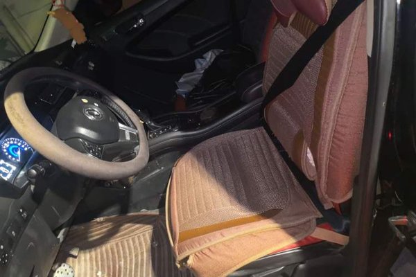 Dongfeng Fengon 580 2016, 74300 км, за 9999999 USD - фото 16