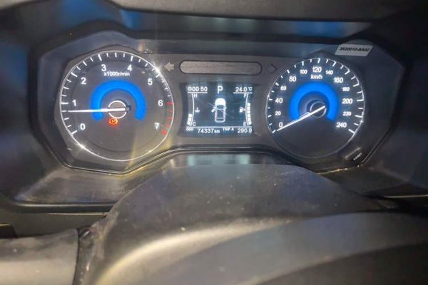 Dongfeng Fengon 580 2016, 74300 км, за 9999999 USD - фото 13