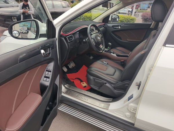 Dongfeng Fengon 580 2016, 55300 км, за 4476 USD - фото 19