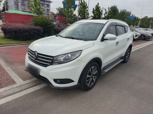Dongfeng Fengon 580 · 2016 год