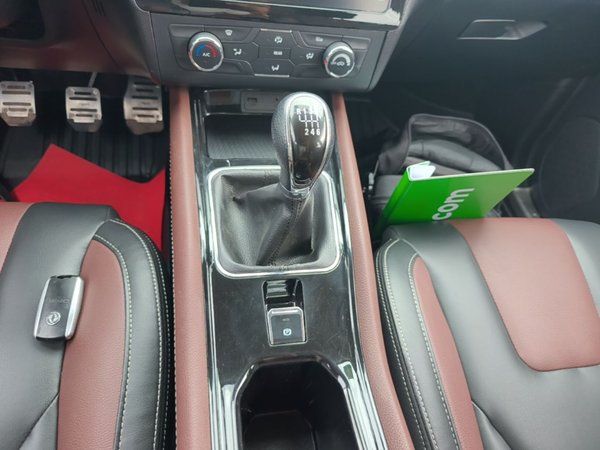 Dongfeng Fengon 580 2016, 55300 км, за 4476 USD - фото 17