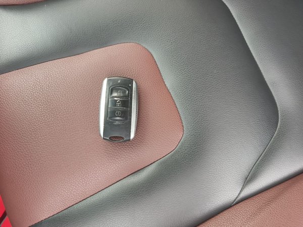 Dongfeng Fengon 580 2016, 55300 км, за 4476 USD - фото 12