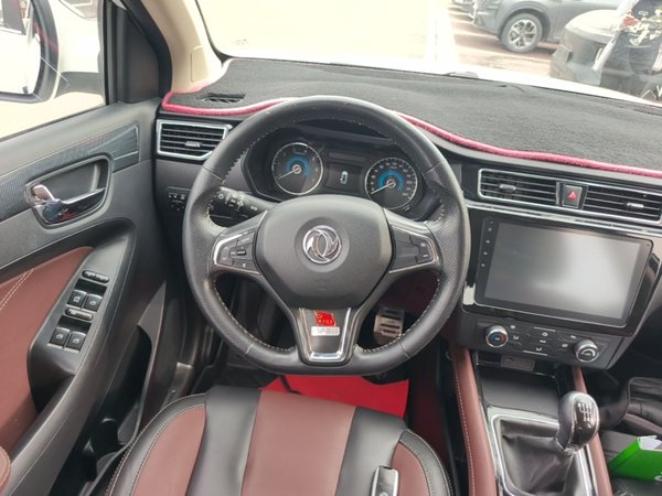 Dongfeng Fengon 580 2016, 55300 км, за 4476 USD - фото 14