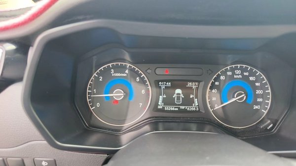 Dongfeng Fengon 580 2016, 55300 км, за 4476 USD - фото 15