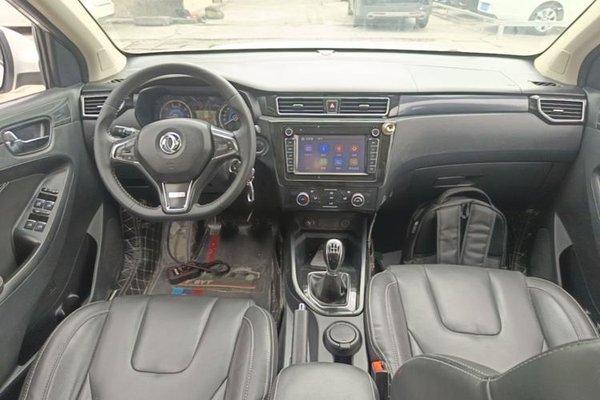 Dongfeng Fengon 580 2016, 139400 км, за 4219 USD - фото 13