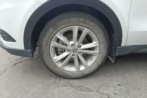 Dongfeng Fengon 580 2016, 139400 км, за 4219 USD - фото 8