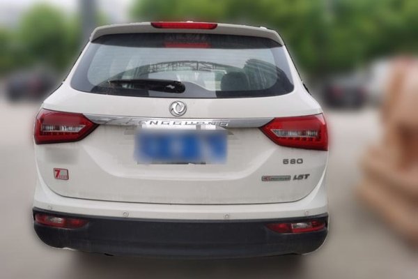 Dongfeng Fengon 580 2017, 108400 км, за 4622 USD