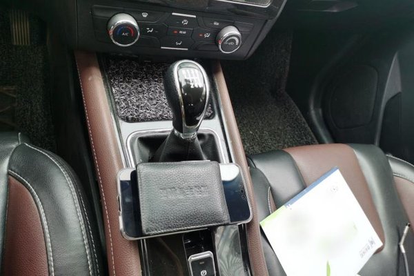 Dongfeng Fengon 580 2017, 108400 км, за 4622 USD - фото 13