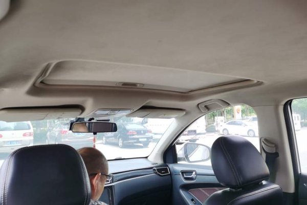 Dongfeng Fengon 580 2017, 108400 км, за 4622 USD - фото 15