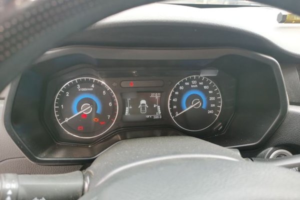 Dongfeng Fengon 580 2017, 108400 км, за 4622 USD - фото 10