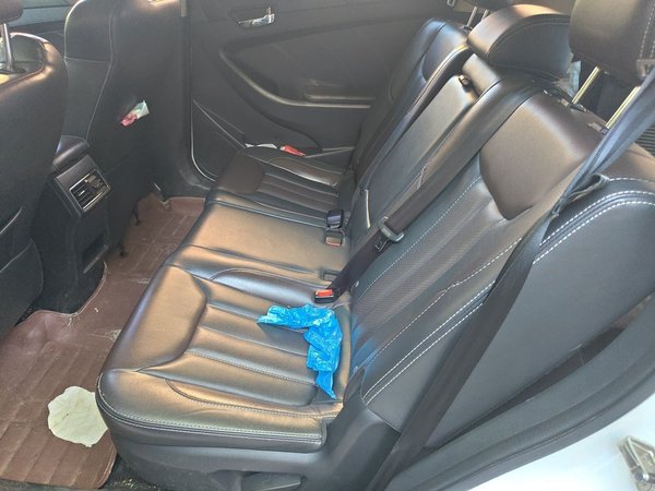 Dongfeng Fengon 580 2017, 65900 км, за 4892 USD - фото 14