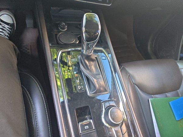 Dongfeng Fengon 580 2017, 65900 км, за 4892 USD - фото 11