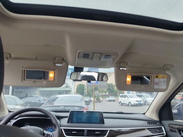 Dongfeng Fengon 580 2020, 96500 км, за 6746 USD