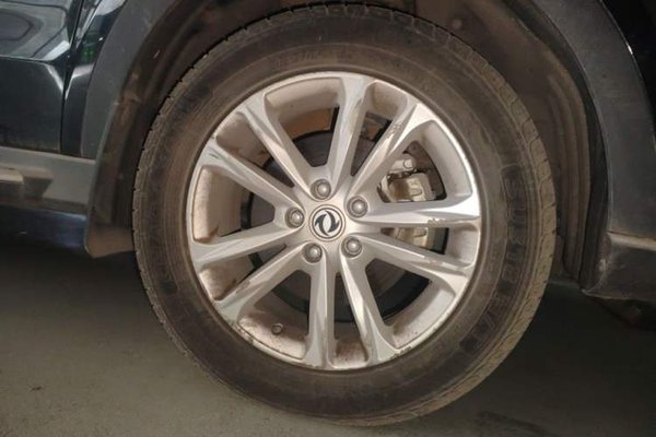 Dongfeng Fengon 580 2020, 12100 км, за 6348 USD - фото 8