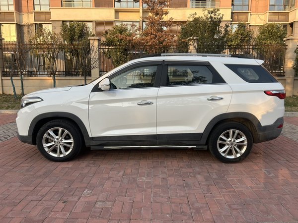 Dongfeng Fengon S560 2018, 91900 км, за 4894 USD - фото 12