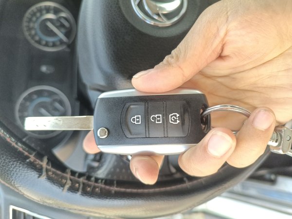 Dongfeng Fengon S560 2018, 91900 км, за 4894 USD - фото 21