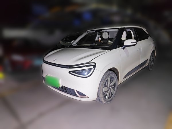 Dongfeng NAMMI 01 2024, 37800 км, за 7356 USD