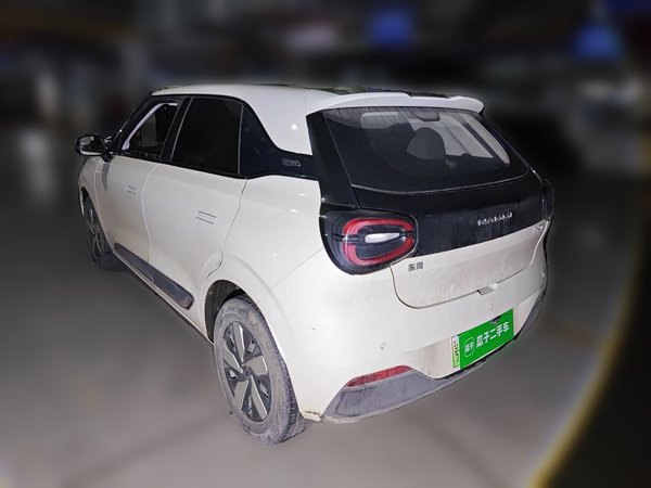 Dongfeng NAMMI 01 2024, 37800 км, за 7356 USD