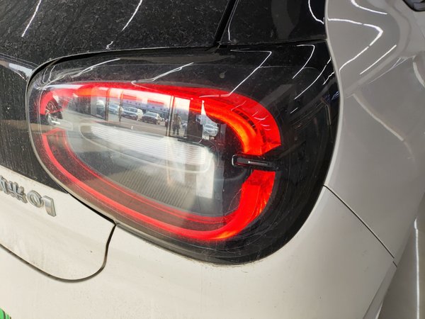 Dongfeng Nammi 01 2024, 5900 км, за 9889 USD