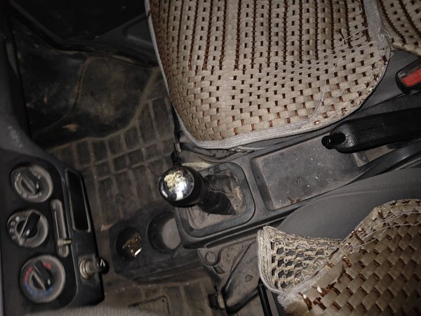 Dongfeng Xiaokang K07S 2016, 107700 км, за 2444 USD - фото 15