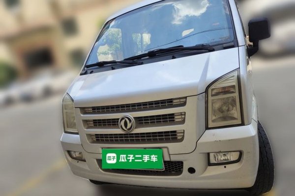 Dongfeng Xiaokang C37 2016, 160000 км, за 2707 USD