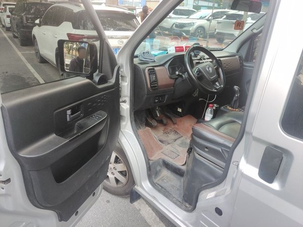 Dongfeng Xiaokang C37 2019, 53900 км, за 4399 USD - фото 17