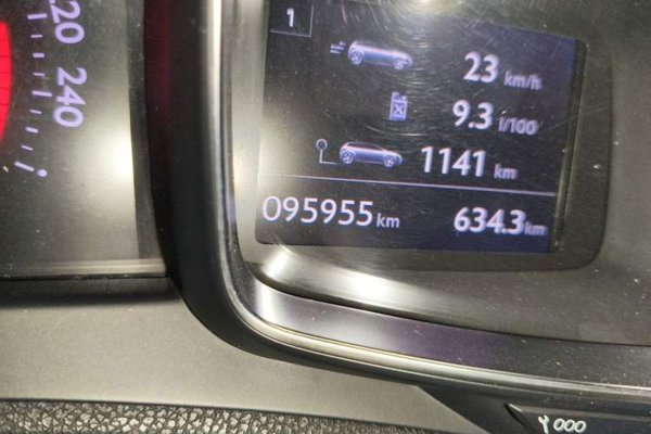 DS 4S 2016, 95900 км, за 4916 USD