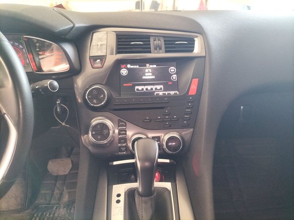 DS 5 2015, 158500 км, за 5969 USD