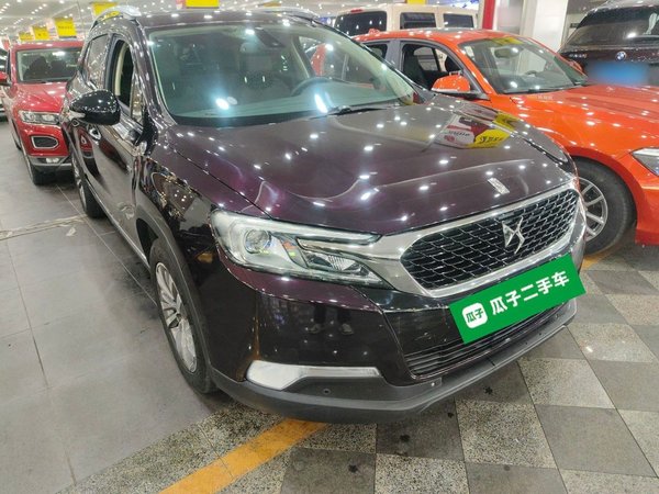 DS 6 2014, 71100 км, за 5066 USD