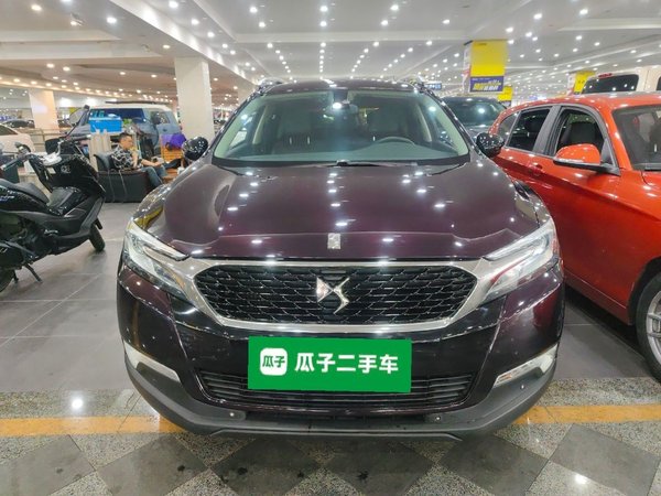DS 6 2014, 71100 км, за 5066 USD