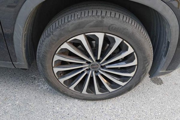 EXEED Lingyun 2021, 46000 км, за 12386 USD - фото 8