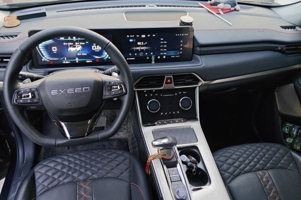 EXEED Lingyun 2021, 46000 км, за 12386 USD - фото 18