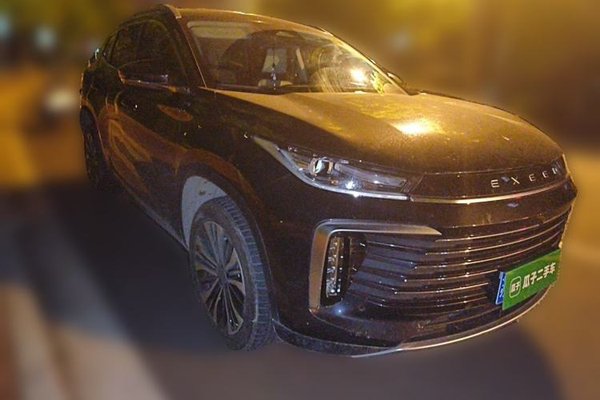 EXEED Lingyun 2024, 34100 км, за 10991 USD
