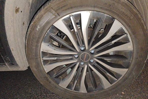 EXEED Lingyun 2024, 34100 км, за 10991 USD - фото 8