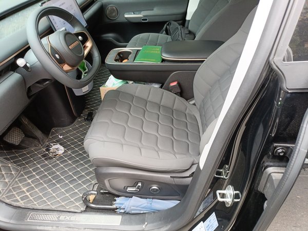 EXEED Star Era ET 2024, 24100 км, за 22539 USD - фото 16