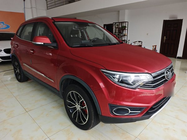 FAW Senya R7 2016 1.6L Manual Prestige Edition, 2016 года