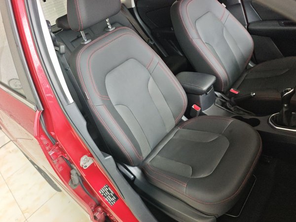 FAW Senya R7 2016, 73800 км, за 3764 USD - фото 23