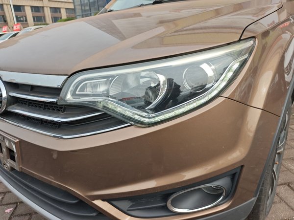 FAW Senya R7 2017 1.6L Automatic Smart Version, 2017 года