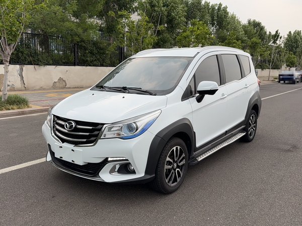 FAW Yingzhi G5 2016 1.5L CVT Luxury Navigation Edition
