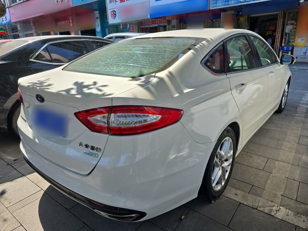 Ford Mondeo 2013, 186000 км, за 6663 USD - фото 6