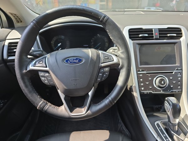 Ford Mondeo 2013, 186000 км, за 6663 USD - фото 14