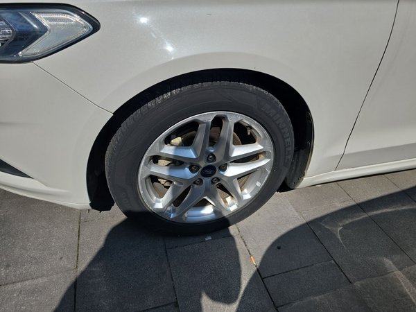 Ford Mondeo 2013, 186000 км, за 6663 USD - фото 8