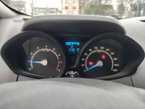 Ford EcoSport 2013, 91800 км, за 3256 USD - фото 12