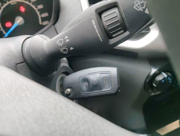 Ford EcoSport 2013, 91800 км, за 3256 USD - фото 9